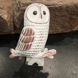 NWT Bath & body Works barn owl wallflower plug!